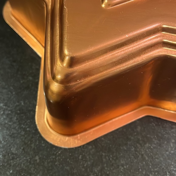 Copper Colored Star Shaped Jello Mold or Wall hanging / 5 Cup Star Shaped Mold - Picture 3 of 6